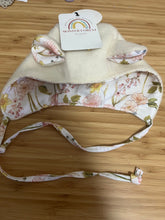 Load image into Gallery viewer, Baby Bonnets