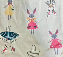 Load image into Gallery viewer, Bunny ear Treat Bags
